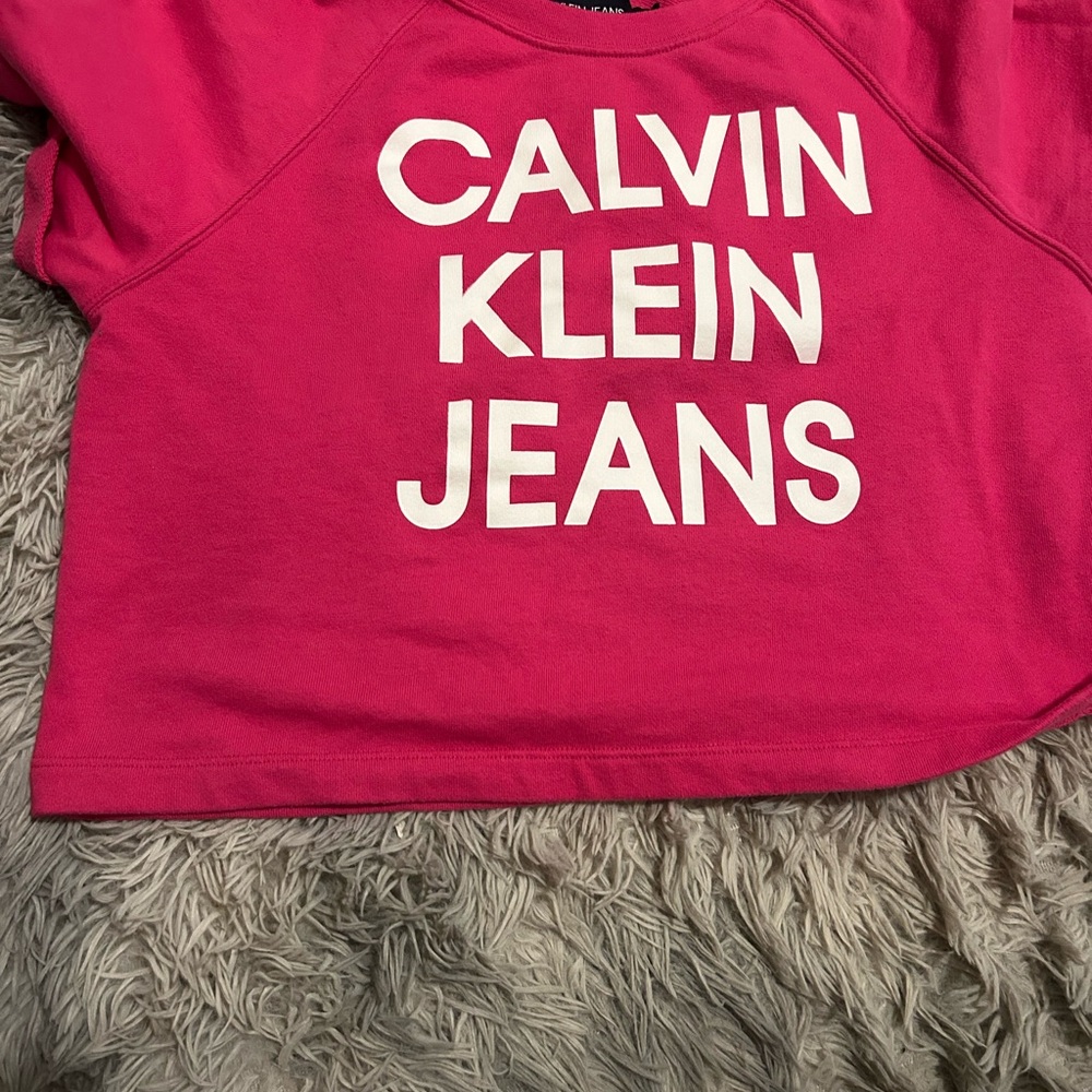 Calvin Klein Vibrant Pink Crewneck